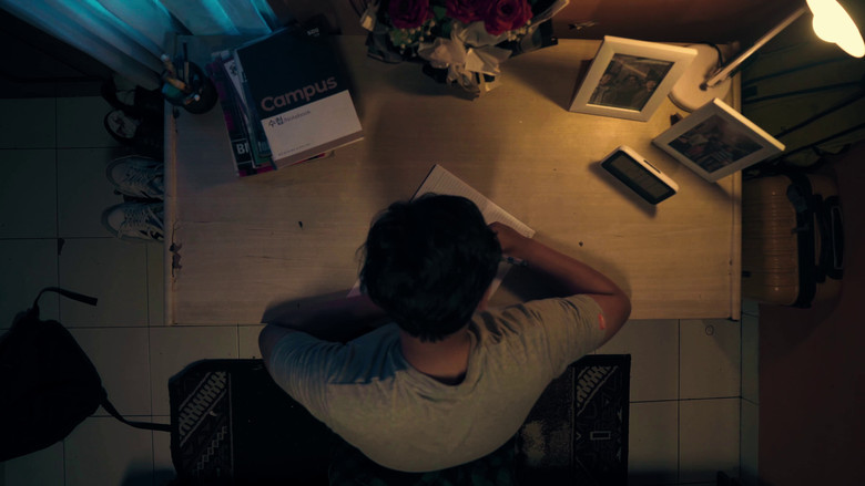 кадр из фильма Kemana Aku Harus Pulang?