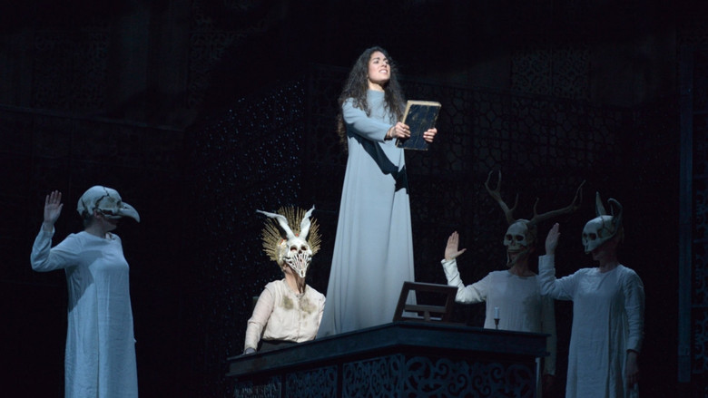 кадр из фильма Maria Republica