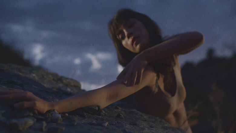 кадр из фильма PELE