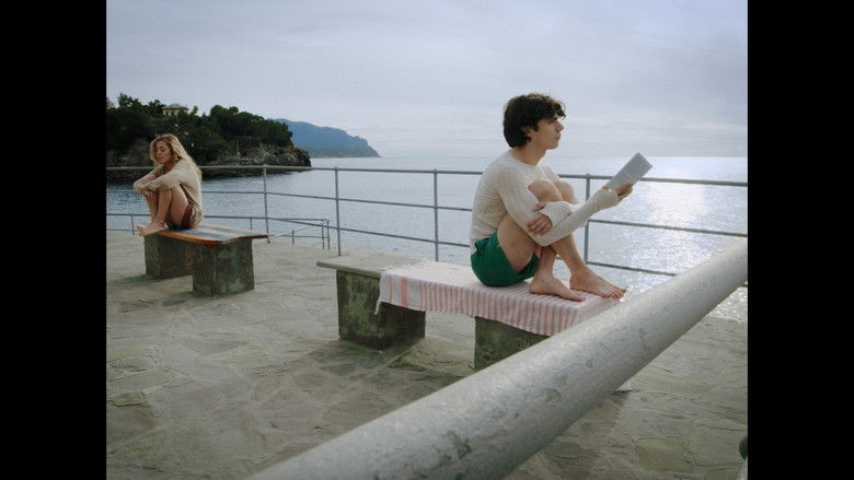 кадр из фильма La casa è una madre è uno specchio