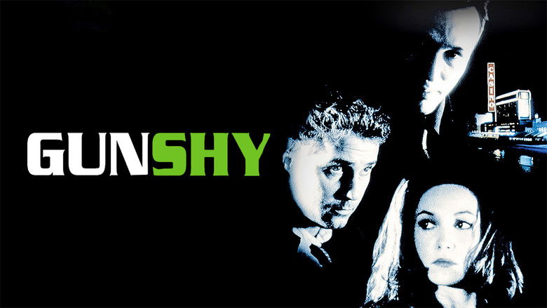 кадр из фильма Застенчивый пистолет