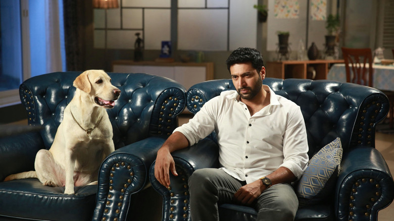 кадр из фильма கோமாளி