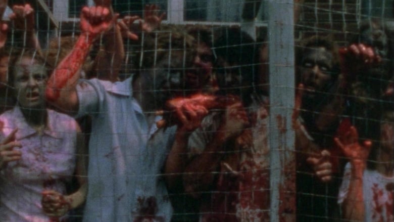 кадр из фильма Мертвец по соседству