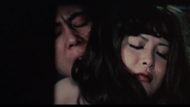 кадр из фильма 新・団地妻　ブルーフィルムの女