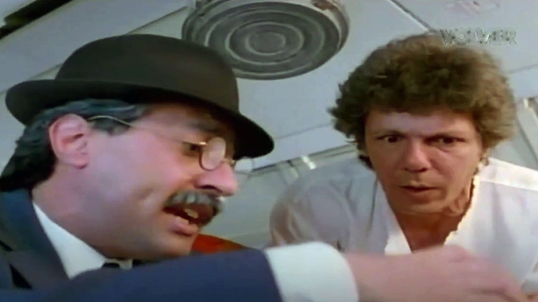 кадр из фильма Los pilotos más locos del mundo