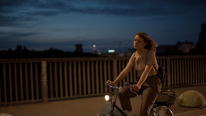 кадр из фильма Softness of Bodies