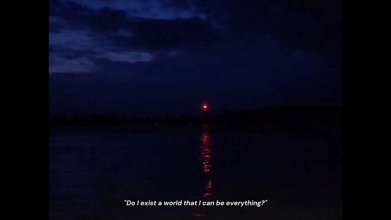 кадр из фильма it feels so scary getting old