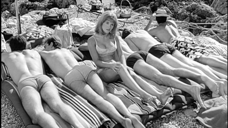 кадр из фильма Дорогая