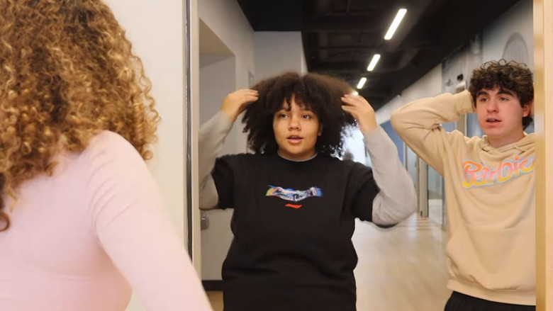 кадр из фильма Race to the Pentagon