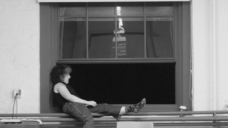 кадр из фильма ALL ABOUT OLIVE.