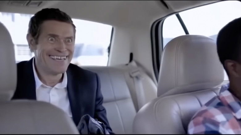 кадр из фильма Человек-улыбка