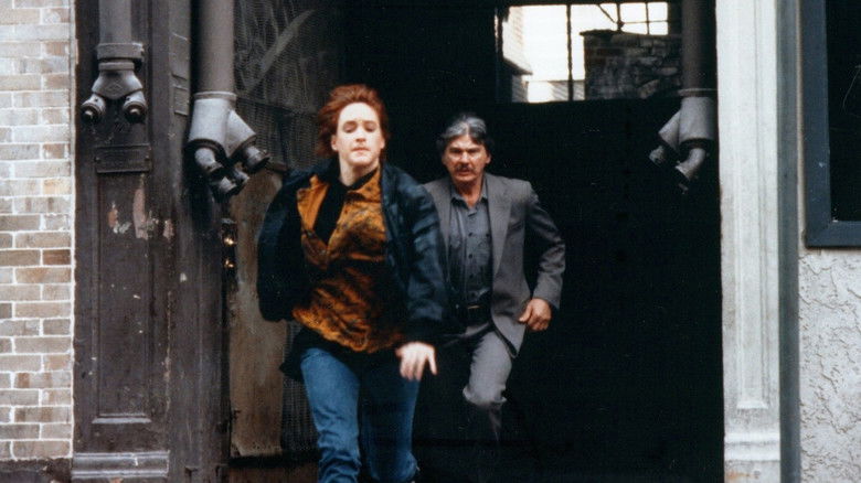 кадр из фильма Закон Мерфи