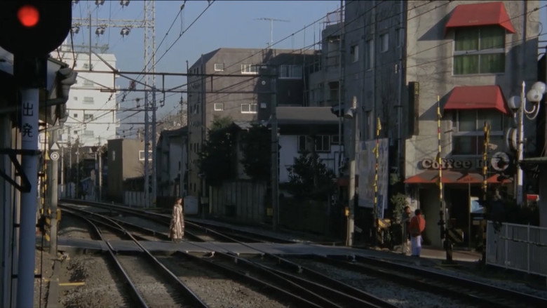 кадр из фильма 黒い下着の女