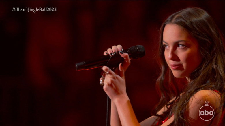 кадр из фильма iHeartRadio Jingle Ball 2023