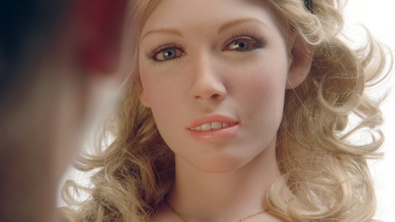 кадр из фильма My Silicone Love