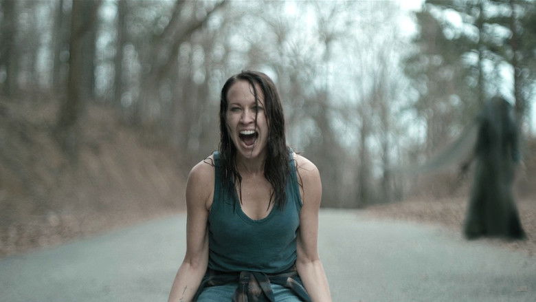 кадр из фильма Астрал. Женщина в чёрном