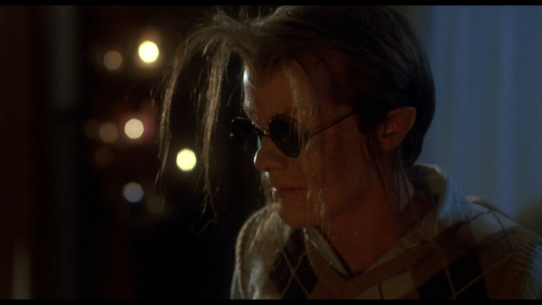 кадр из фильма Телефон дьявола