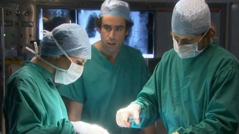 кадр из фильма Green Wing Special