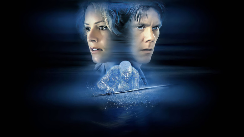 кадр из фильма Невидимка