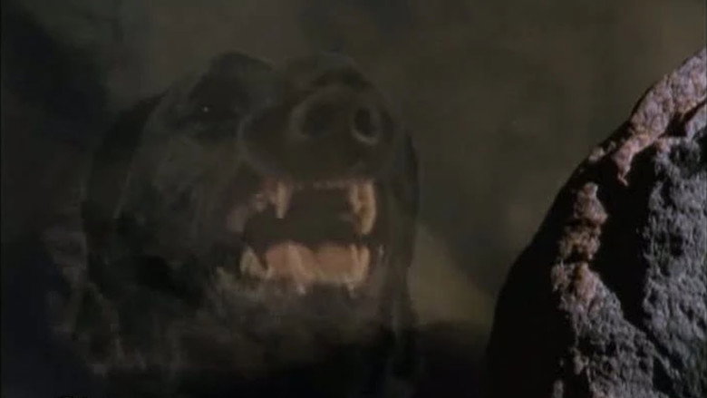 кадр из фильма Goosebumps: The Barking Ghost