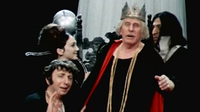 кадр из фильма Любовь к трём апельсинам