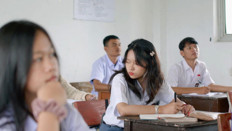 кадр из фильма Di Balik Matamu