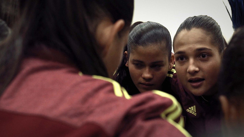 кадр из фильма Nos llaman guerreras