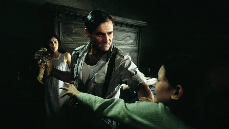 кадр из фильма Лабиринт Фавна