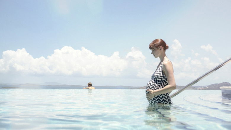 кадр из фильма The Babymoon