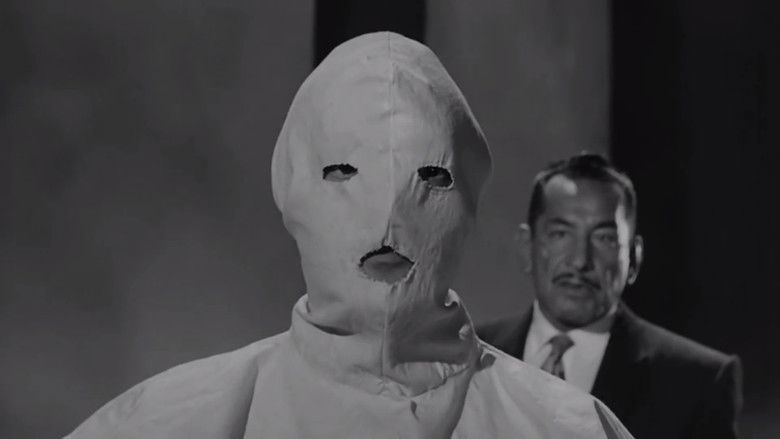 кадр из фильма Las luchadoras contra el médico asesino