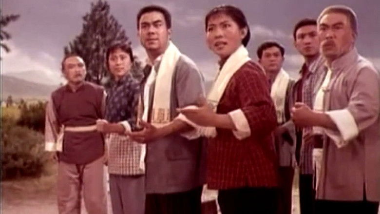 кадр из фильма 龙江颂