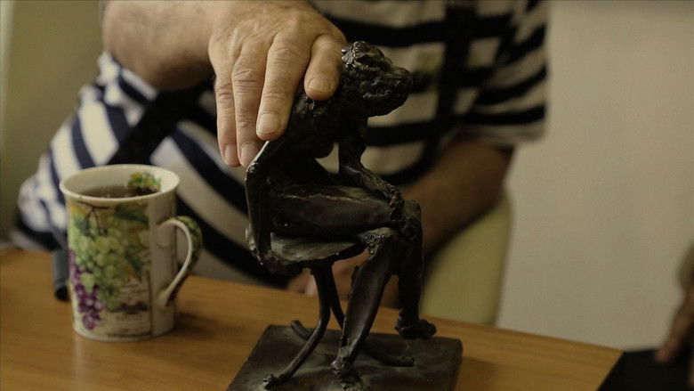 кадр из фильма Руки