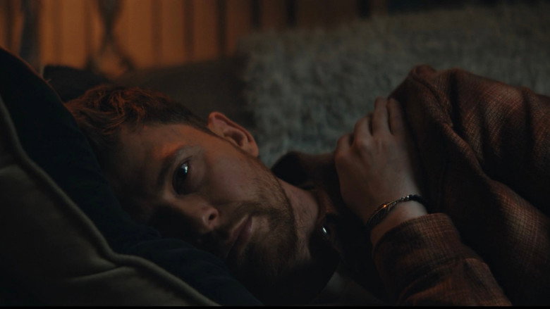 кадр из фильма Between Breath & Silence