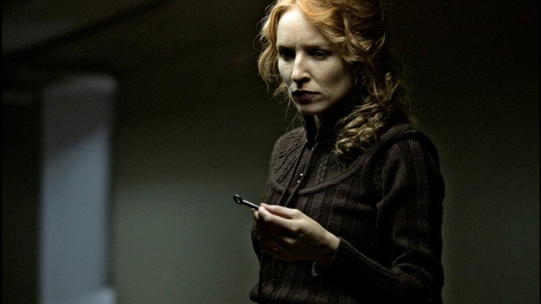 кадр из фильма Сесиль