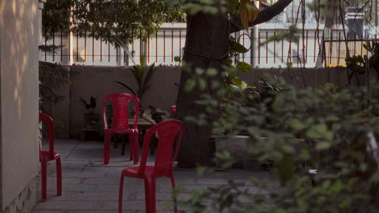 кадр из фильма चार फूल हैं और दुनिया है