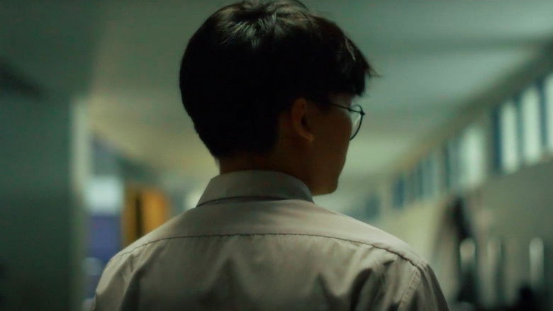 кадр из фильма NEXT CIRCLE