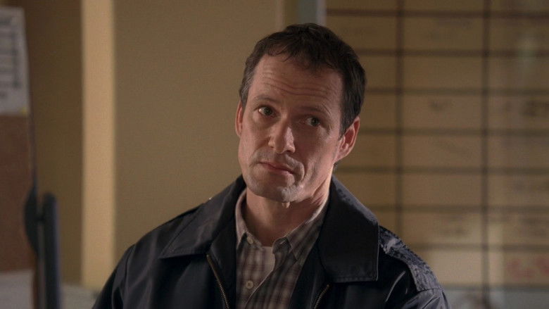 кадр из фильма Beneath