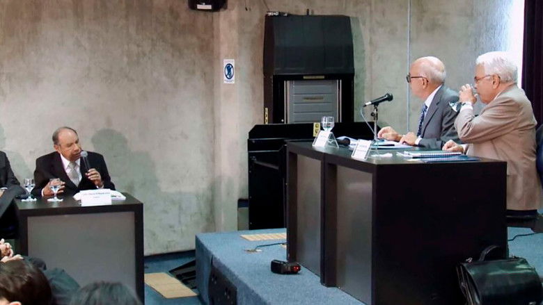 кадр из фильма Memória Sufocada