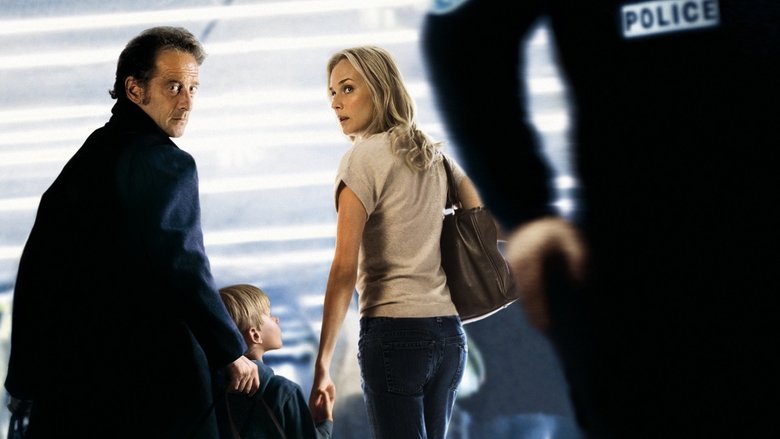 кадр из фильма Все ради нее