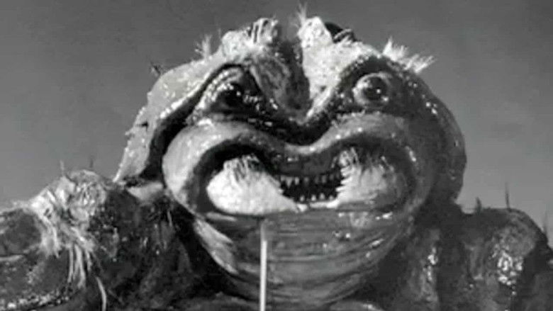 кадр из фильма The Black Scorpion