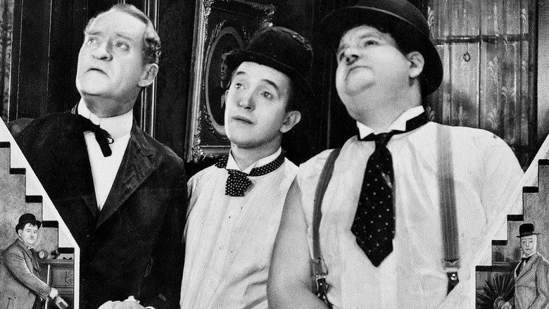 кадр из фильма Грязная работа