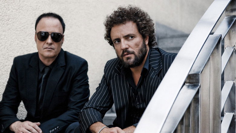 кадр из фильма Las Calles Siguen Ardiendo