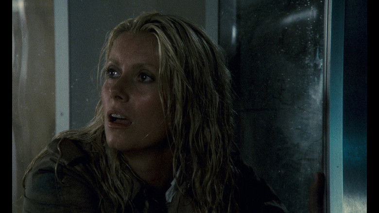 кадр из фильма Дикарь