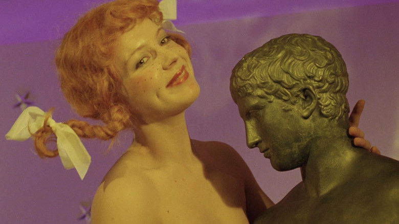 кадр из фильма Замок женщин