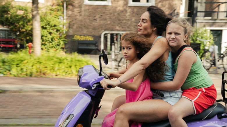 кадр из фильма Treat Her Like a Lady