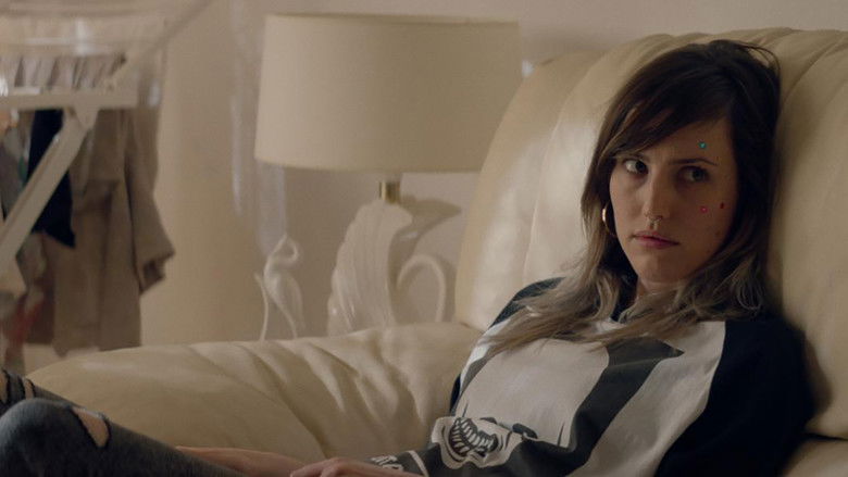 кадр из фильма Кто будет тебе петь