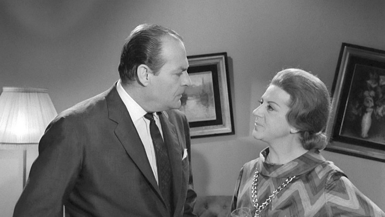 кадр из фильма Η Γυναίκα Μου Τρελλάθηκε