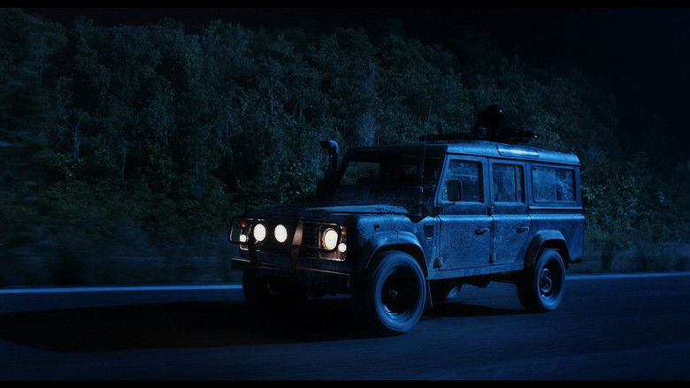 кадр из фильма Затерянные в Тихом океане