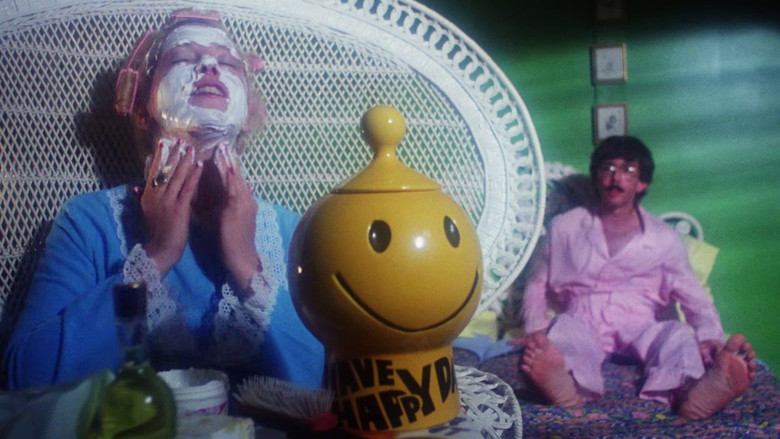 кадр из фильма The Pink Ladies