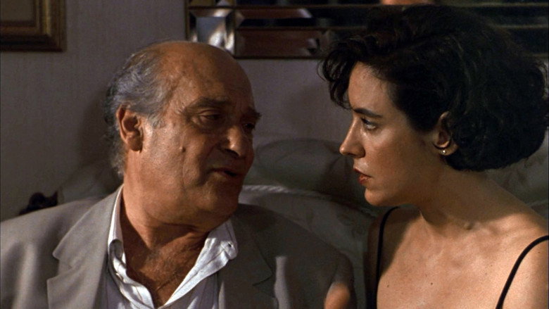 кадр из фильма Наваждение